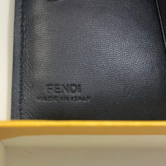 FENDI JOSHUA VIDES X FENDI - Picture 5 of 12